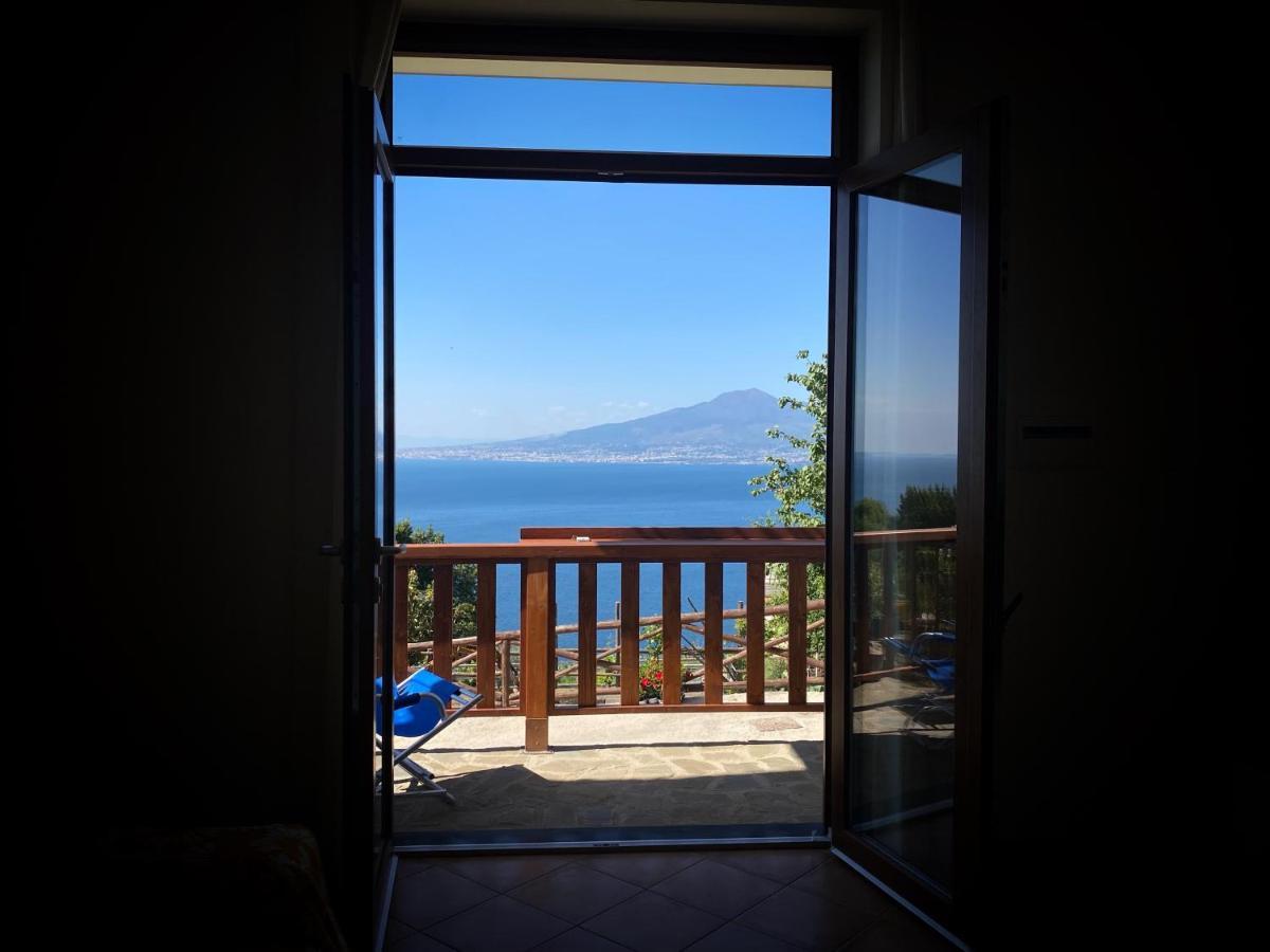 Willa La Badia Montechiaro - Breathtaking View Of Sorrento Coast Vico Equense Zewnętrze zdjęcie